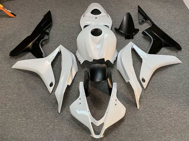 Shop Clean White and Black Honda CBR600RR Motorcycle Fairings 07-08 Shop Clean White and Black Honda CBR600RR Motorcycle Fairings 07-08