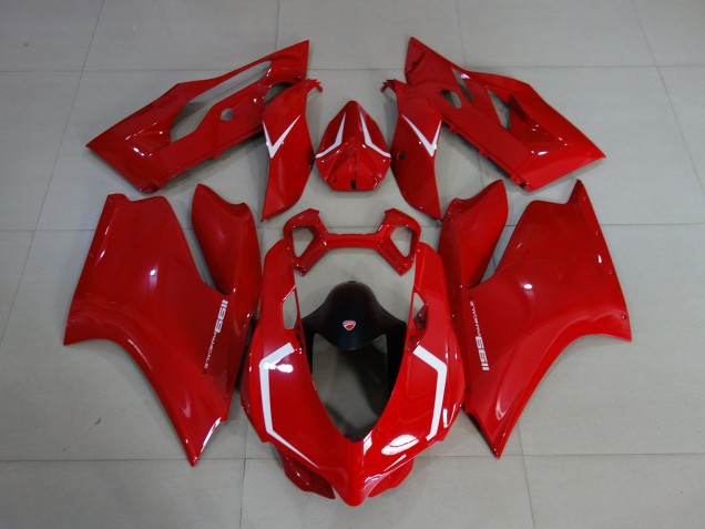 Shop Gloss Red & White Ducati 1199 Shop Gloss Red & White Ducati 1199