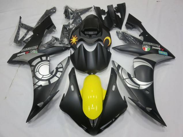 Shop Special Matte Yamaha R1 Motorcycle Fairings 04-06 Shop Special Matte Yamaha R1 Motorcycle Fairings 04-06